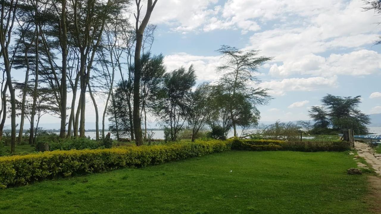 Hippo Safaris Resort Найваша Экстерьер фото